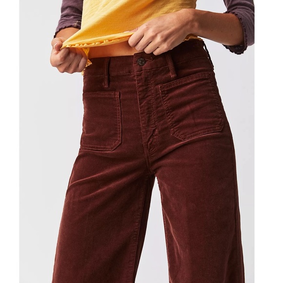 Mother The Cord Patch Pocket Roller Jeans - Picture 4 of 9